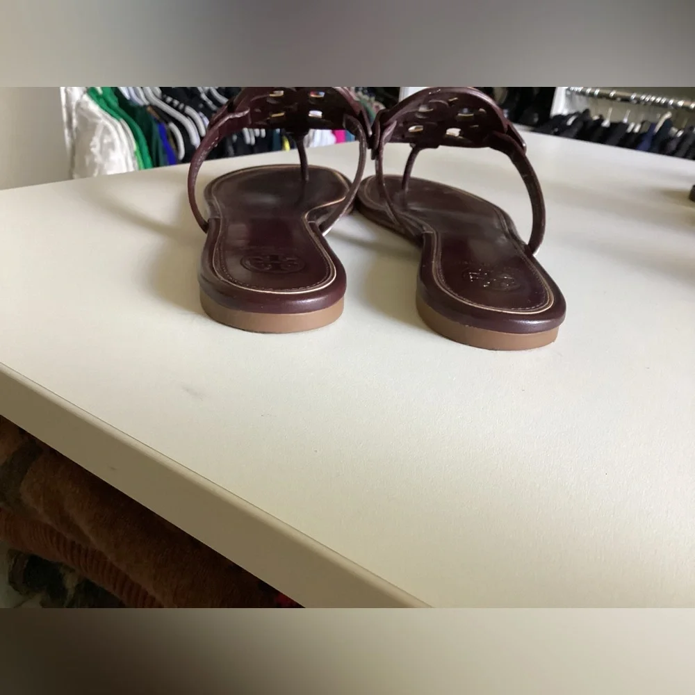 Tory Burch Metal Sandal - Picture 3 of 10